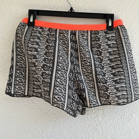 Zara Trafaluc Beaded Shorts Size Small - Picture 5 of 7